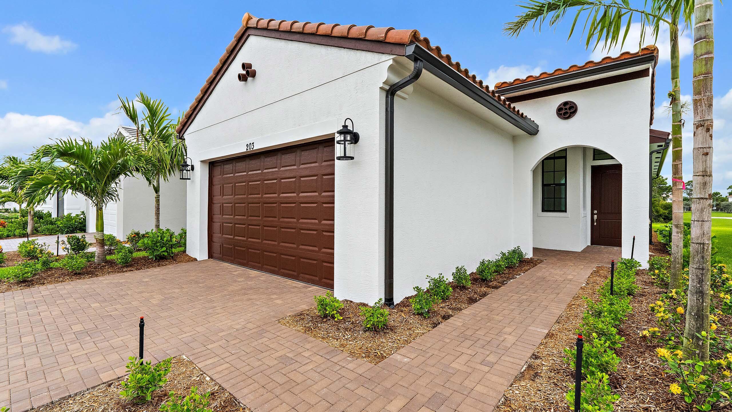 Image 3: 022-203SEViaSangro-PortSaintLucie-FULL