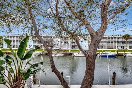 1125 Lake Shore Drive