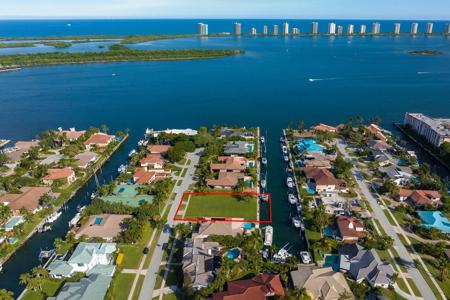 130 Bowsprit Drive