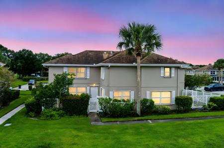 3537 SW Sunset Trace Circle