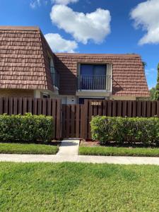 3021 SW Sunset Trace Circle