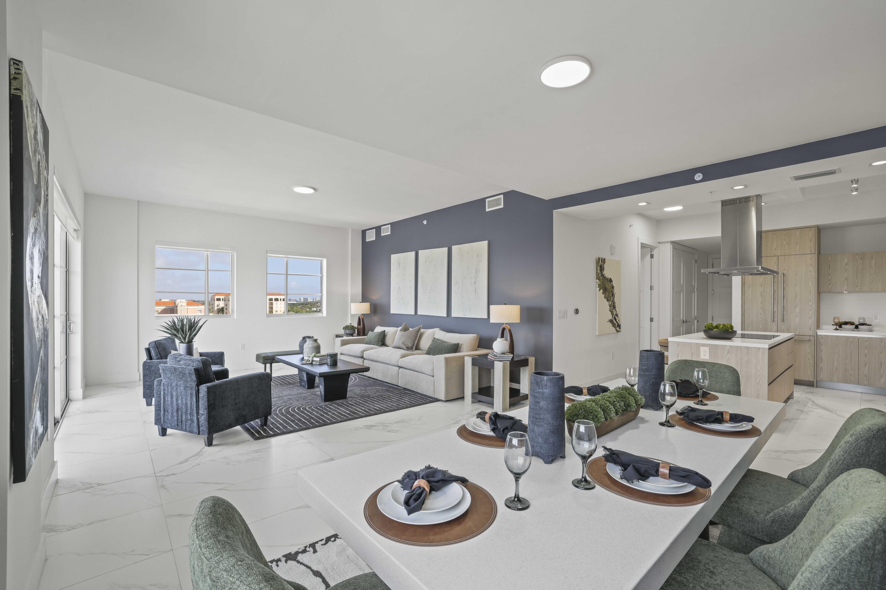 Image 3: Dining room & Living room