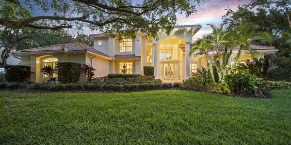 Image 3: 4-web-or-mls-DSC04665