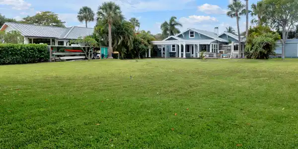 Image 3: DJI_0028