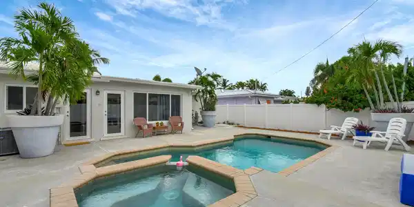 1821 N J Terrace