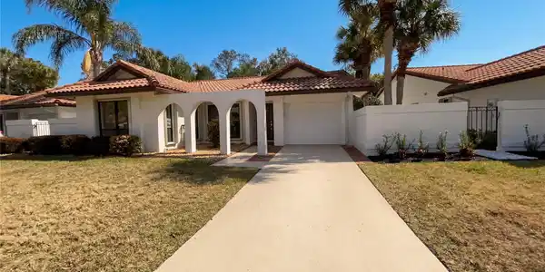 4084 SW Osprey Creek Way