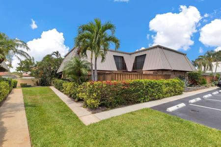 1420 Ocean Way