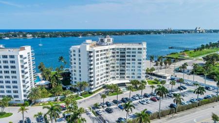 2600 N Flagler Drive