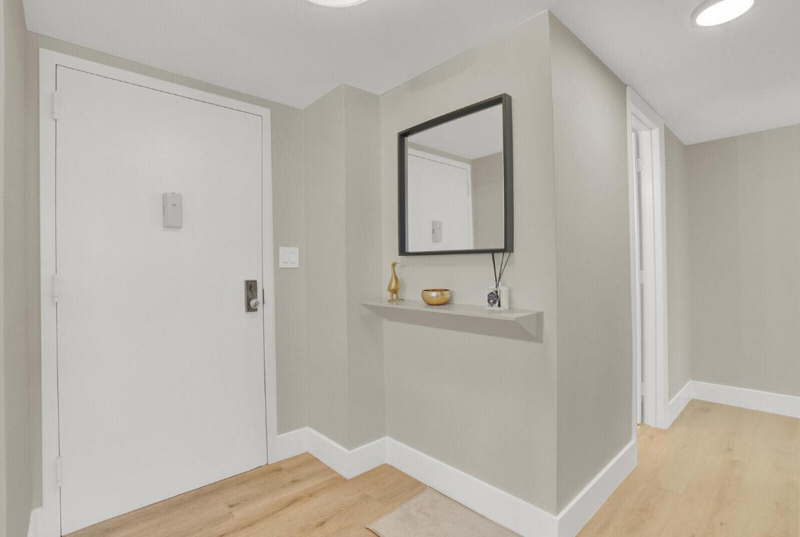 Image 3: 16_Image_16_mls