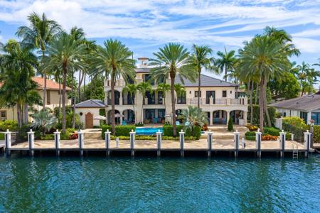 2430 Del Lago Drive