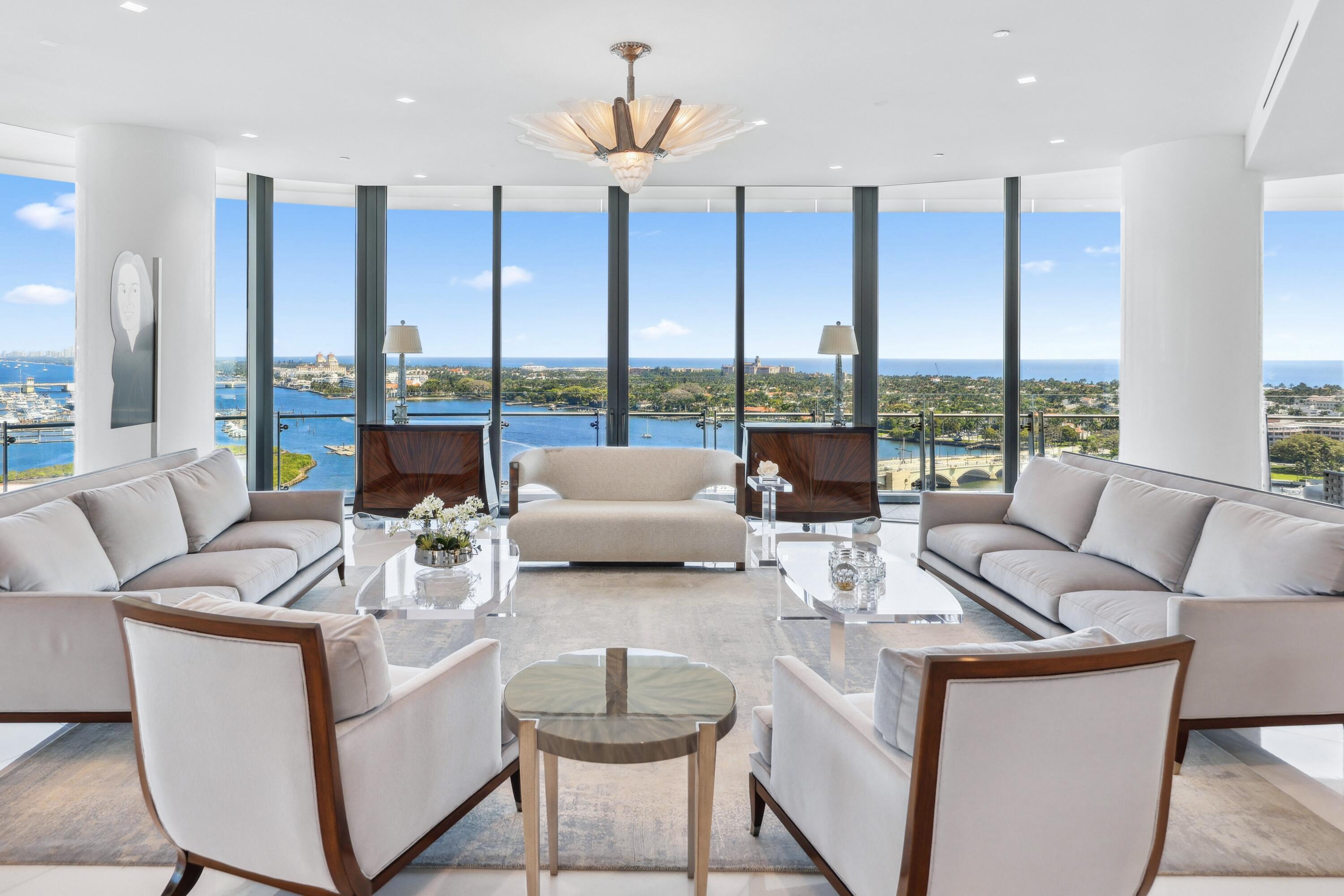 Image 3: 5.1 Living Room