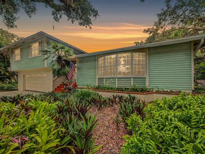 14 Emarita Way