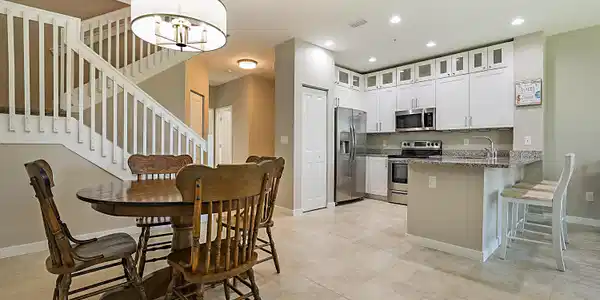 Image 4: 6216 SE Portofina Circle -10