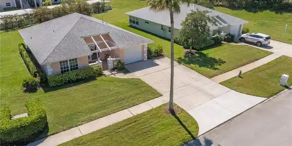 105 Grove Isle Place