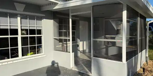 Image 4: screen porch