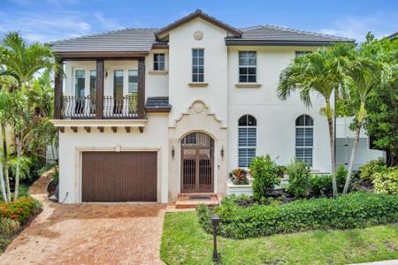 460 Surfside Lane