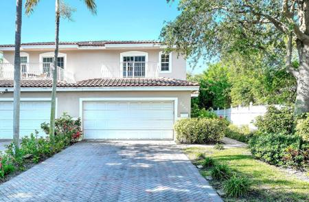 2560 NE 11th Street