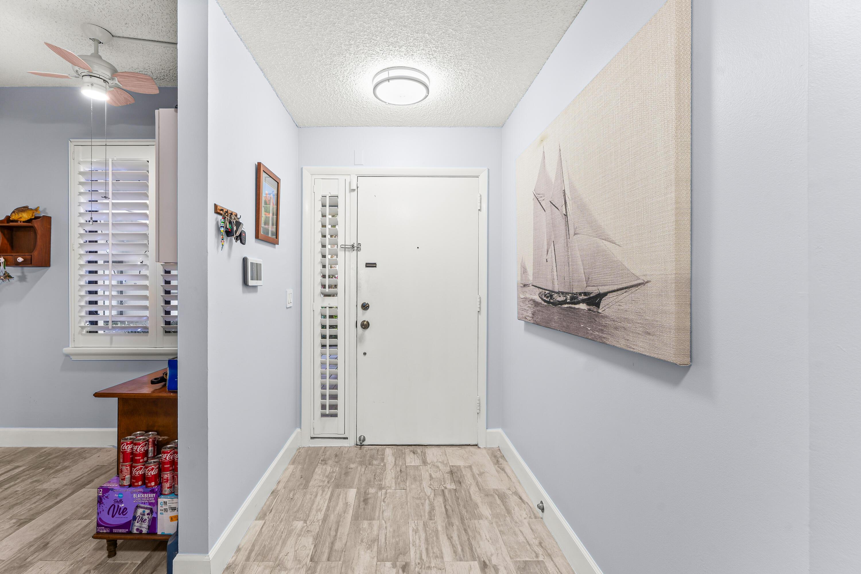 Image 2: 006-200WaterwayRoad-104-Tequesta-FL-3346