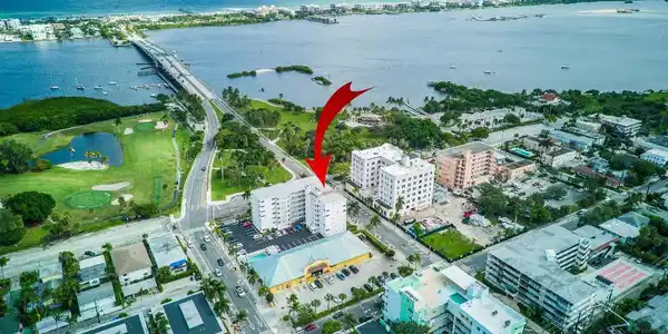 1 N Golfview Road