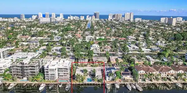 125 Isle Of Venice Drive