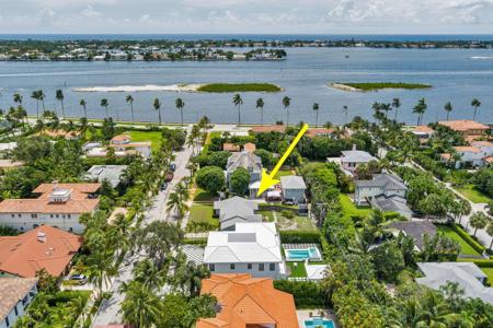 206 Pershing Way