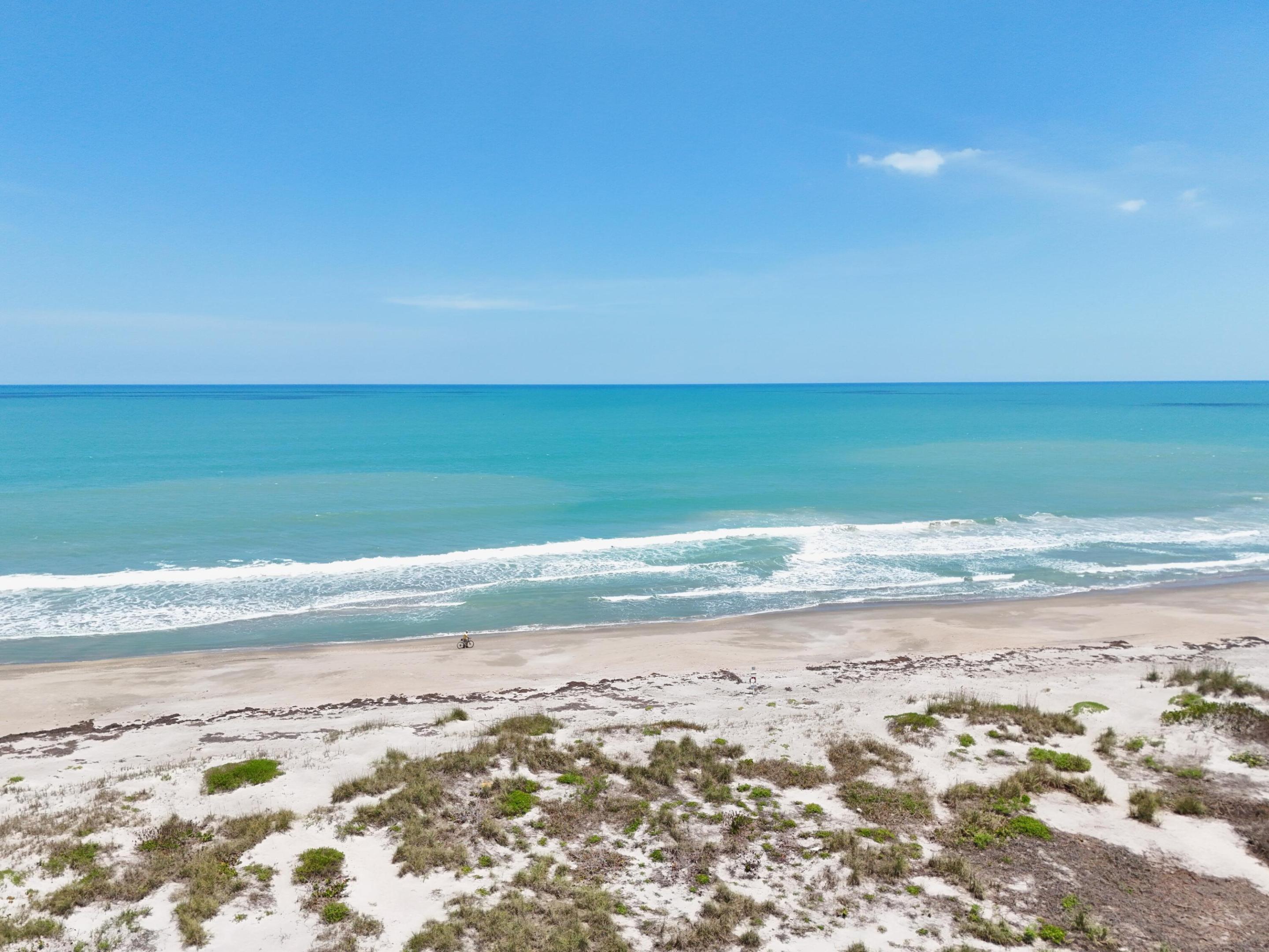 Image 2: Beach Lifestyle
