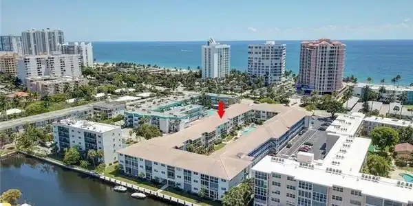 1461 S Ocean Boulevard S