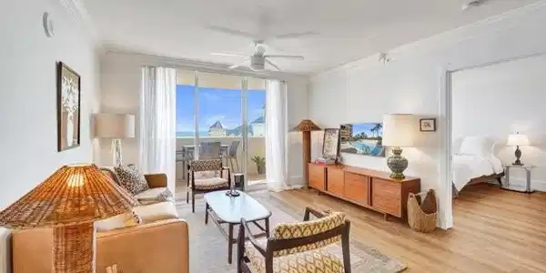 Image 3: Light Filled & Ocean View