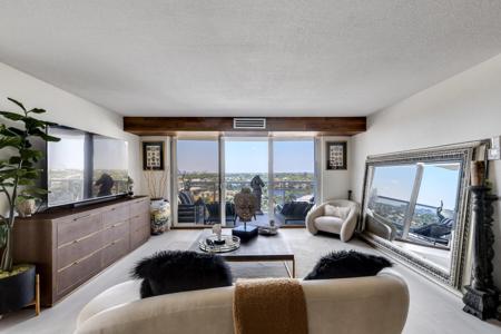 2701 N Ocean Boulevard