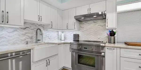 Image 2: 20-web-or-mls-3100-6934