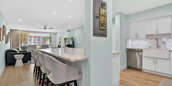 Image 3: 18-web-or-mls-3100-6926