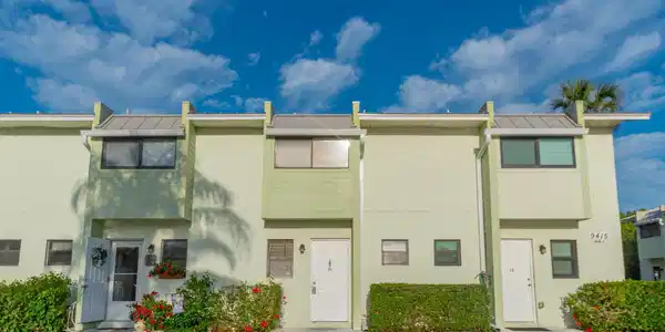 9415 S Ocean Drive