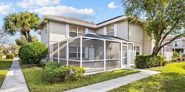 3521 SW Sunset Trace Circle