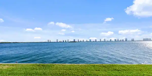 100 Wettaw Lane