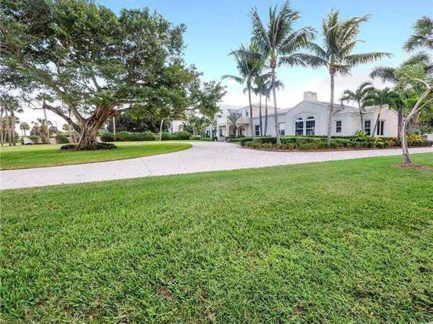 Image 3: Curb appeal