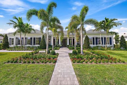 2914 Bluewater Cv Cove