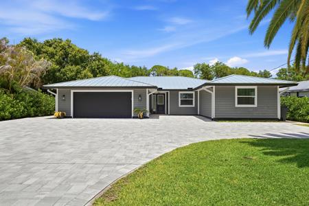 1409 SW Ibis Street