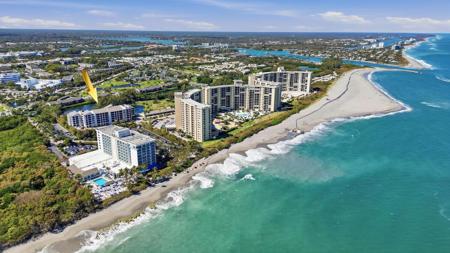 500 Ocean Trail Way