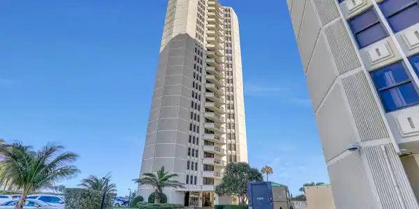 Image 2: Building