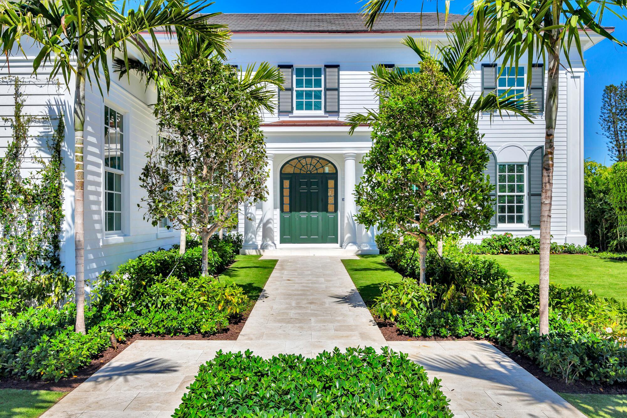 Image 4: Front Exterior