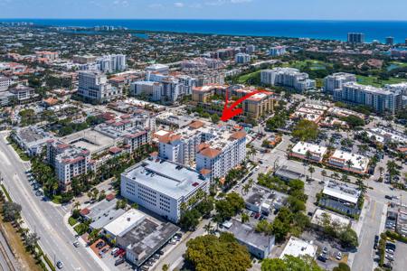 233 S Federal Highway