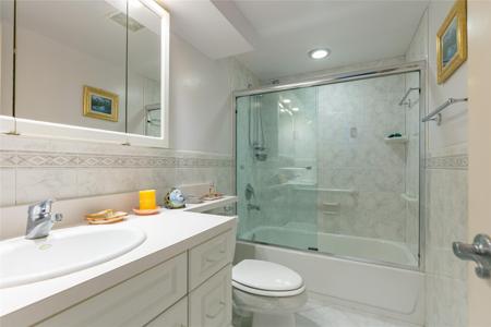 2731 NE 14th Street Cswy