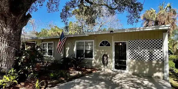 208 Olson Ave