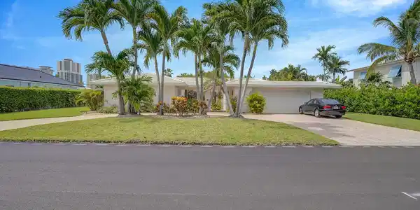1211 Bimini Lane