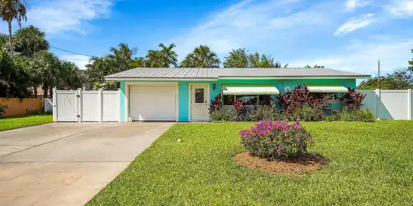 1708 Sunset Isles Road