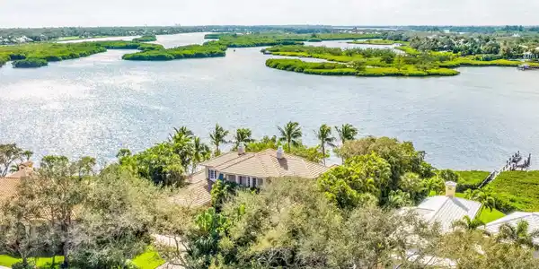 120 Estuary Circle