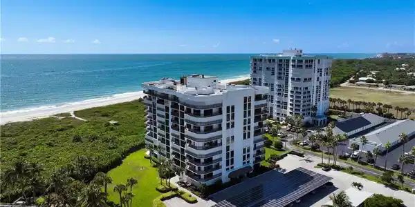 2800 N Highway A1a