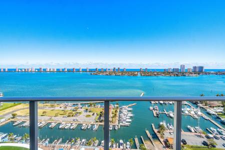 220 Lake Shore Drive