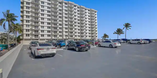 3301 S Ocean Boulevard