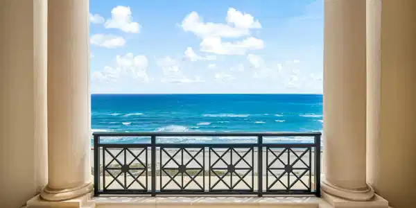 Image 3: Balcony